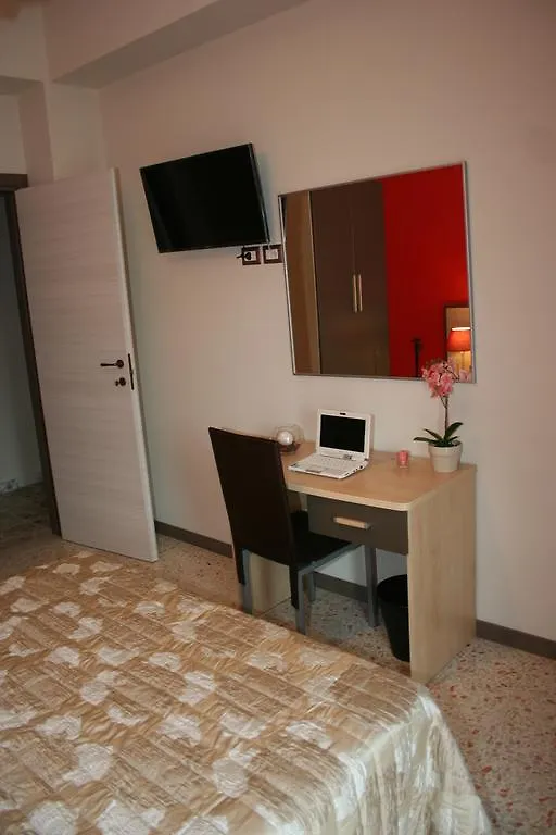 Gallery B&B Milazzo 0*,